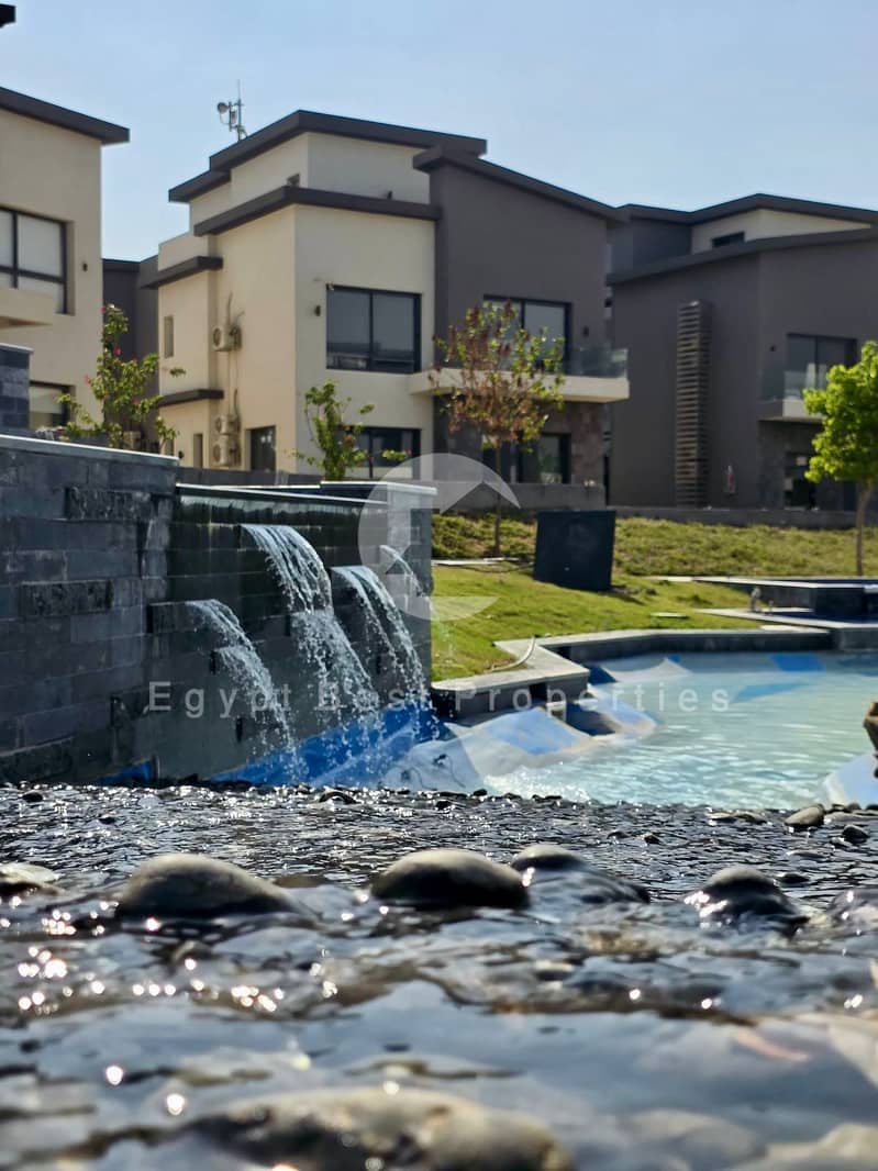 8 WhatsApp Image 2025-12-11 at 1.30. 05 PM. jpeg