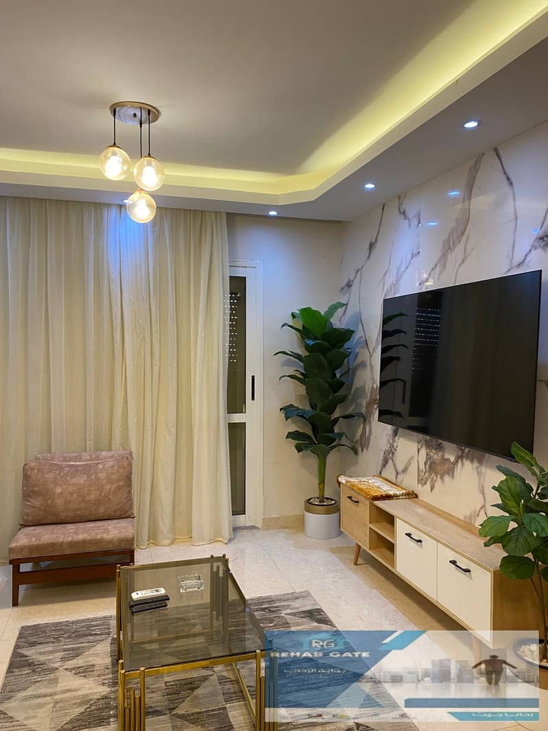 10 9f5ea610-f145-43f2-97fc-420b7326ed94. jpeg