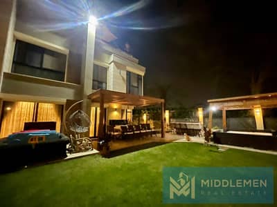 5 Bedroom Twin House for Sale in New Cairo, Cairo - WhatsApp Image 2025-12-10 at 4.01. 30 PM. jpeg 5 Bedroom Twin House for Sale in New Cairo, Cairo - WhatsApp Image 2025-12-10 at 4.01. 30 PM. jpeg