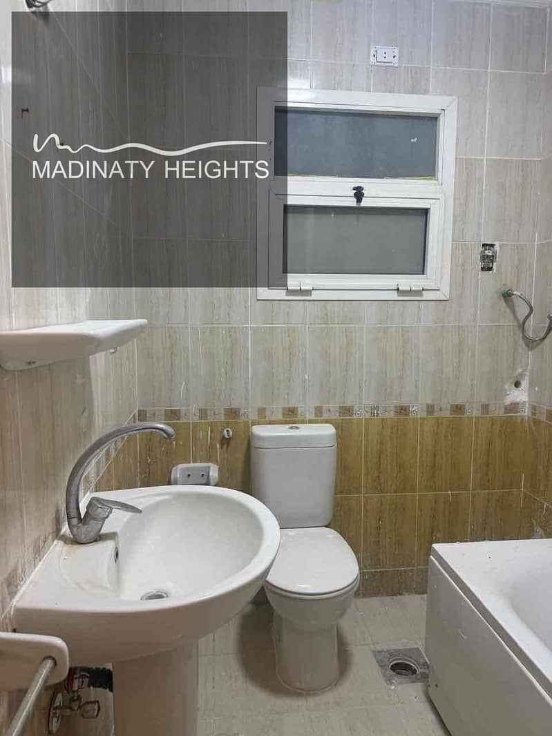 9 ca578bcb-a09a-4df0-9655-3702fcd5f1c3. jpg