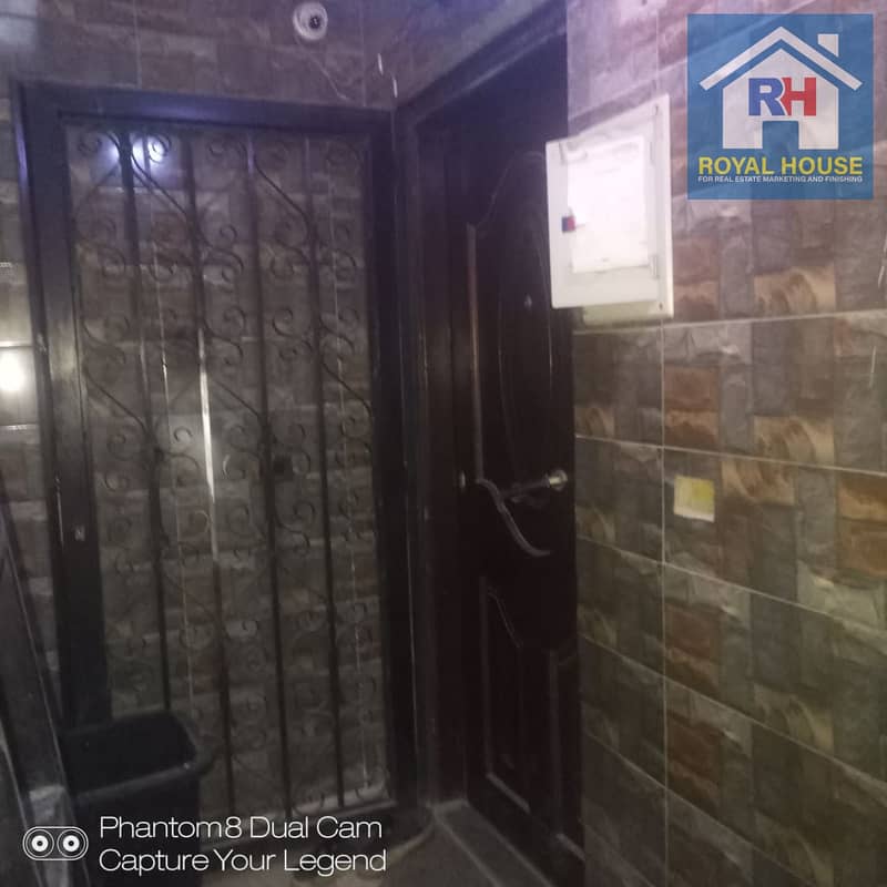 9 20631835-a63b-4e54-b82d-7df2076b923c. jpeg