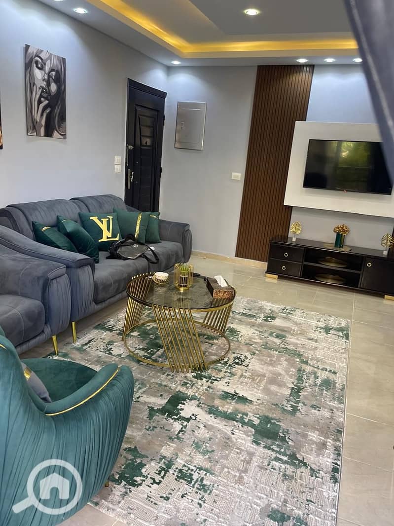 5 WhatsApp Image 2025-12-10 at 21.48. 54. jpeg