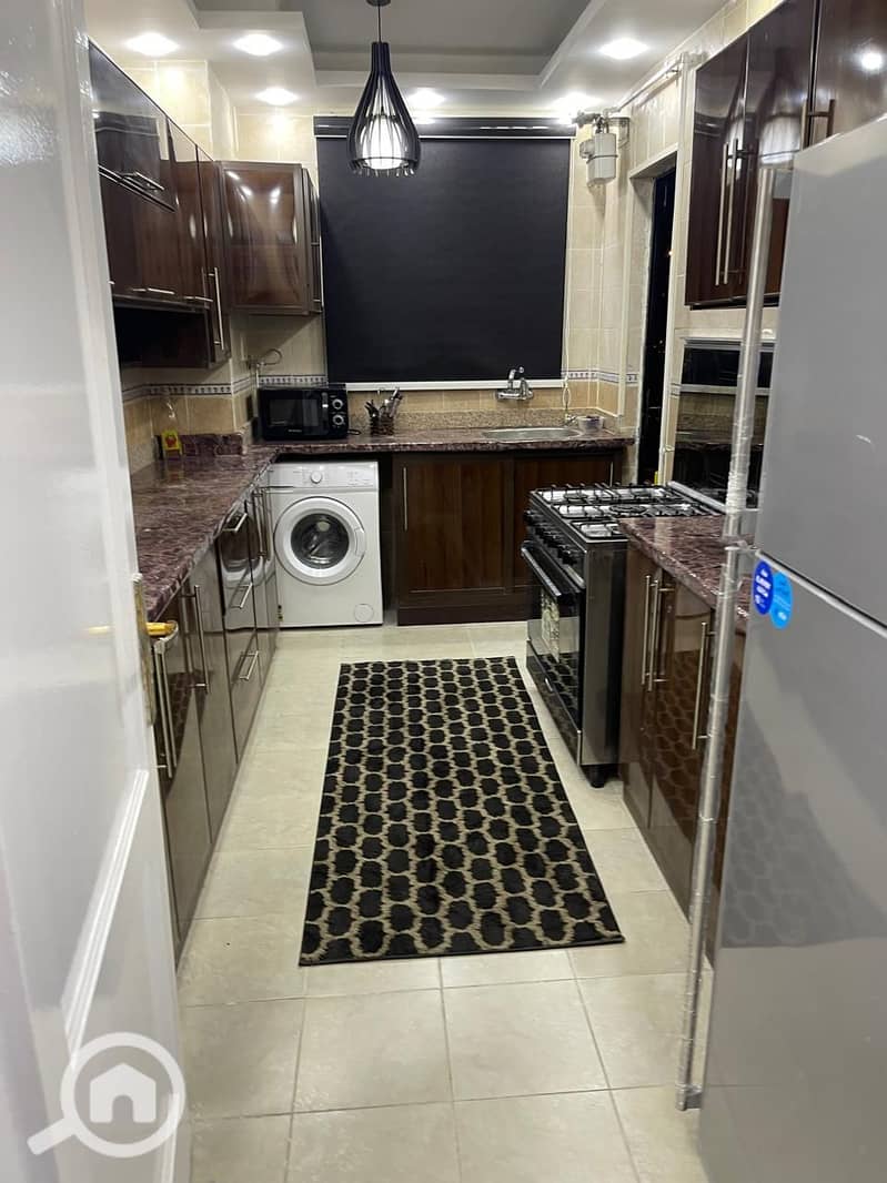 16 WhatsApp Image 2025-12-10 at 21.48. 56 (1). jpeg