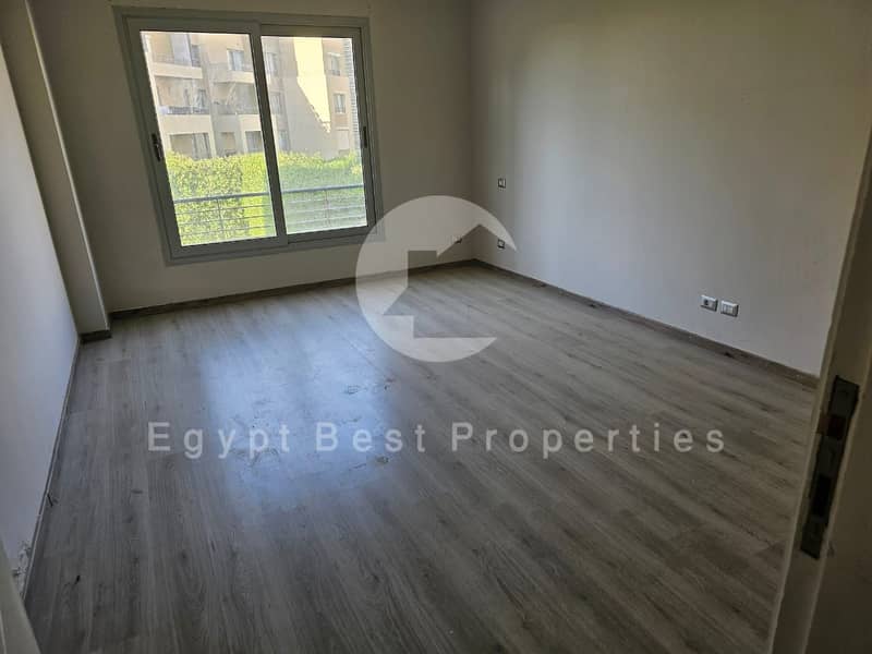 8 WhatsApp_Image_2025-10-01_at_18.02. 32_f625e1da. jpg