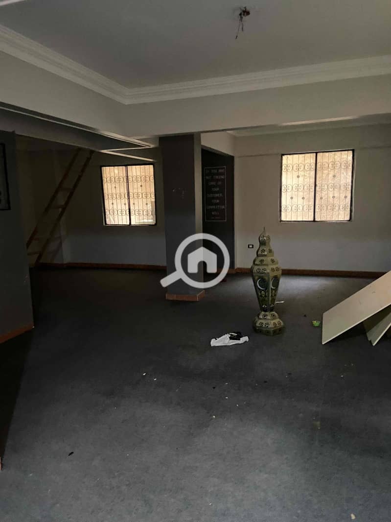 19 9843aa15-ff15-4673-ae04-a3223bf8efc2. jpg