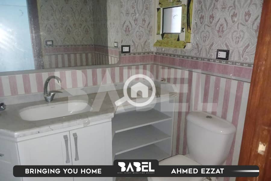 8 591163789_122167533056759991_3683897879769152395_n. jpg