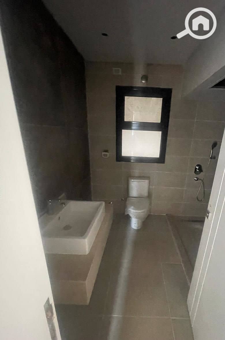 9 WhatsApp Image 2024-09-24 at 14.50. 18_c13a9148. jpg