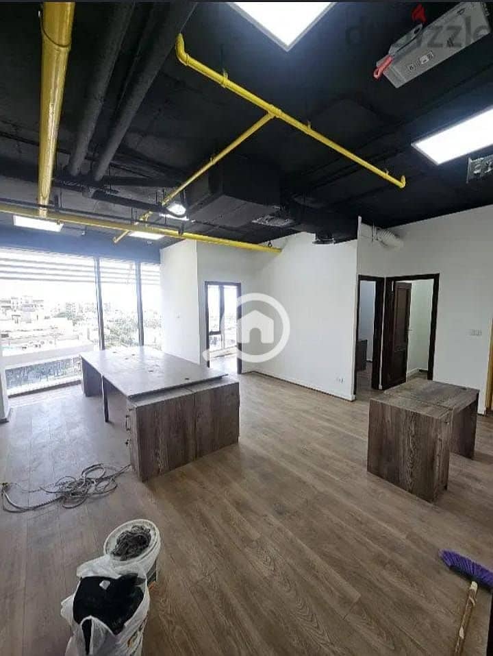 3 WhatsApp Image 2025-12-08 at 12.06. 32. jpeg