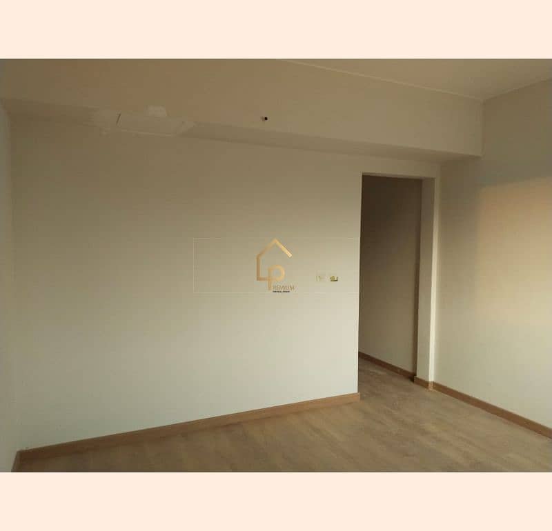 6 WhatsApp Image 2025-12-06 at 3.42. 21 PM. jpg