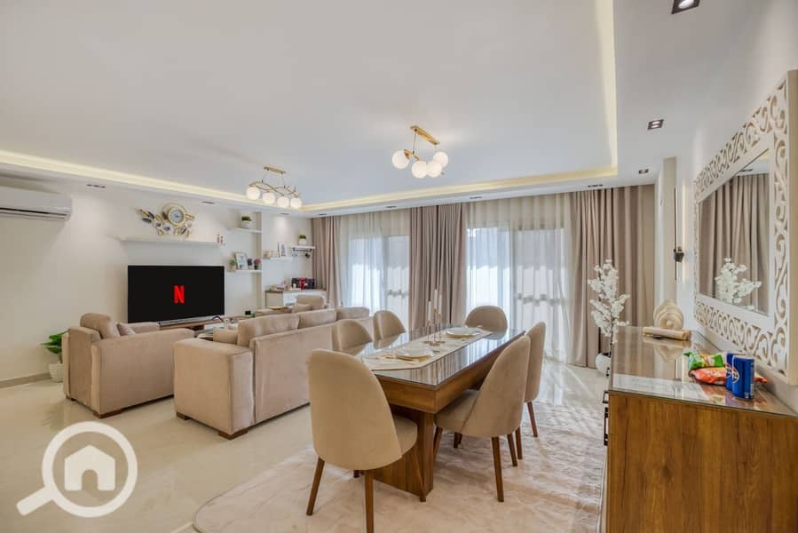 18 WhatsApp Image 2025-12-06 at 9.21. 37 PM (1). jpeg