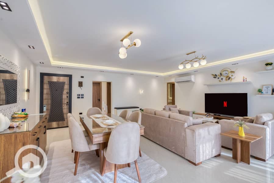 20 WhatsApp Image 2025-12-06 at 9.21. 36 PM (2). jpeg