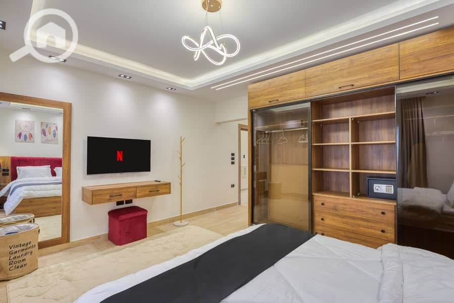 22 WhatsApp Image 2025-12-06 at 9.21. 36 PM. jpeg