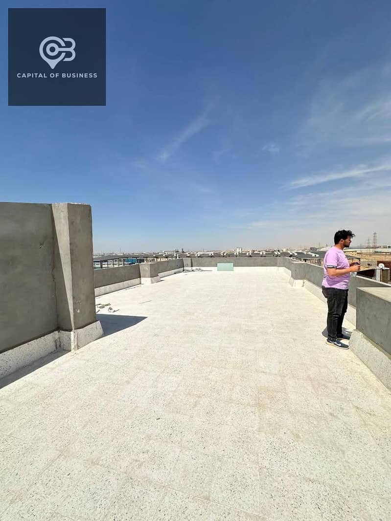 5 6921da3256aba_WhatsApp-Image-2025-11-22-at-16.31. 53_cba10372. jpg