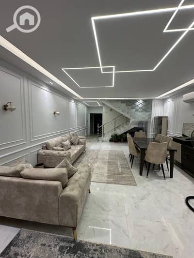 4 Bedroom Villa for Sale in Sheikh Zayed, Giza - WhatsApp Image 2025-12-10 at 10.04. 54 PM (1). jpeg