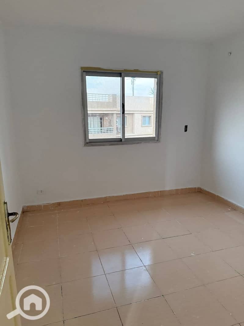 2 d94249c9-23f6-4aa1-87b9-ef7f3dc98ad0. jpg