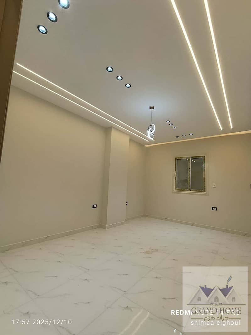 2 3b834179-05b4-49be-a735-da97fad7ebbb. jpg