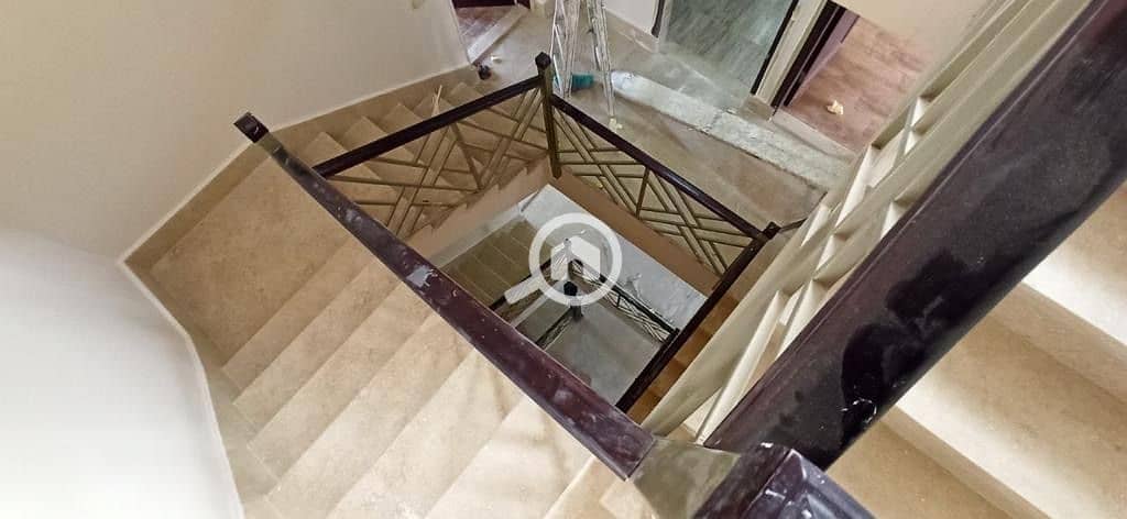 6 1a5eb53b-6fee-43d9-aba8-f877e349b8a4. jpeg