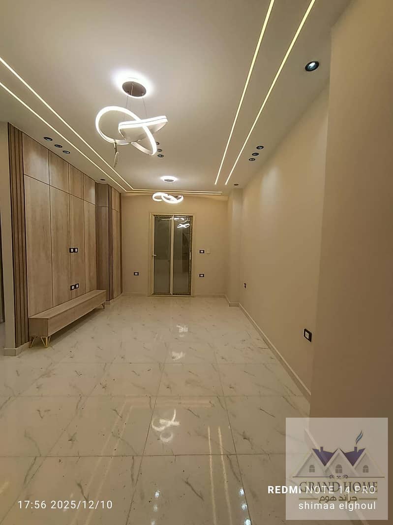 11 dc501918-8ade-46f7-a77c-c5027724a187. jpg