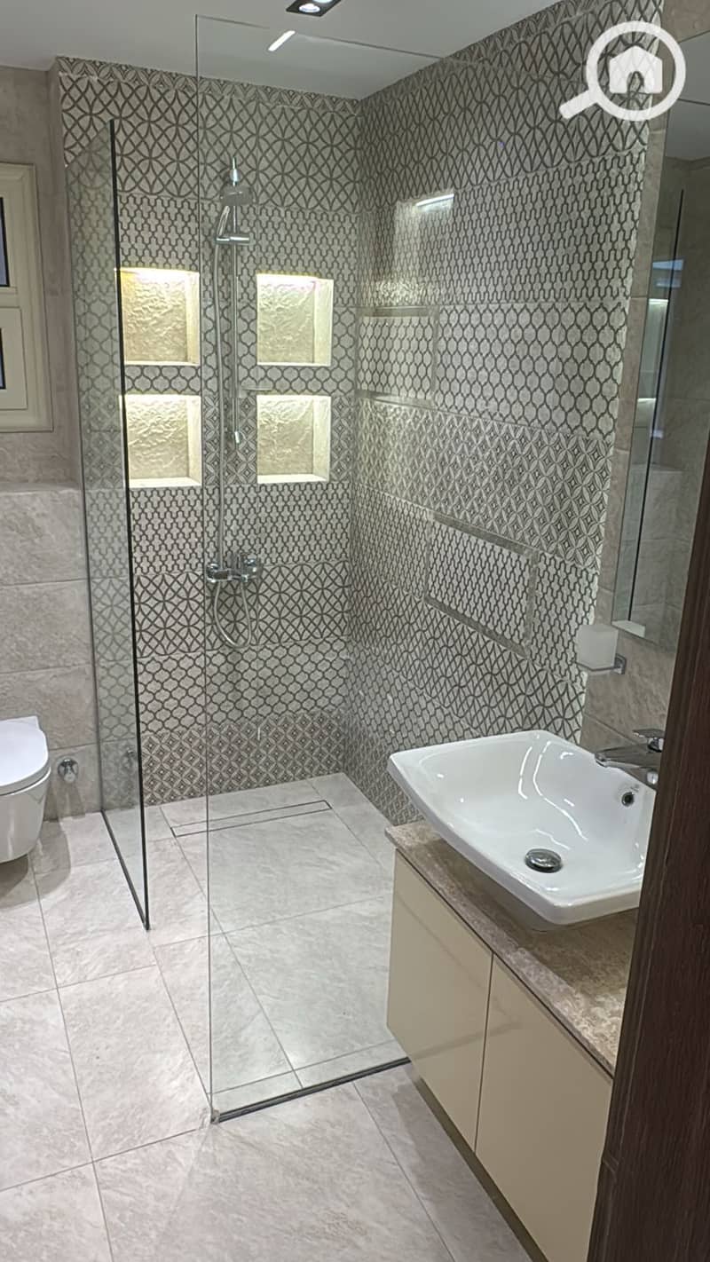 5 WhatsApp Image 2025-11-24 at 4.31. 20 PM (2). jpeg