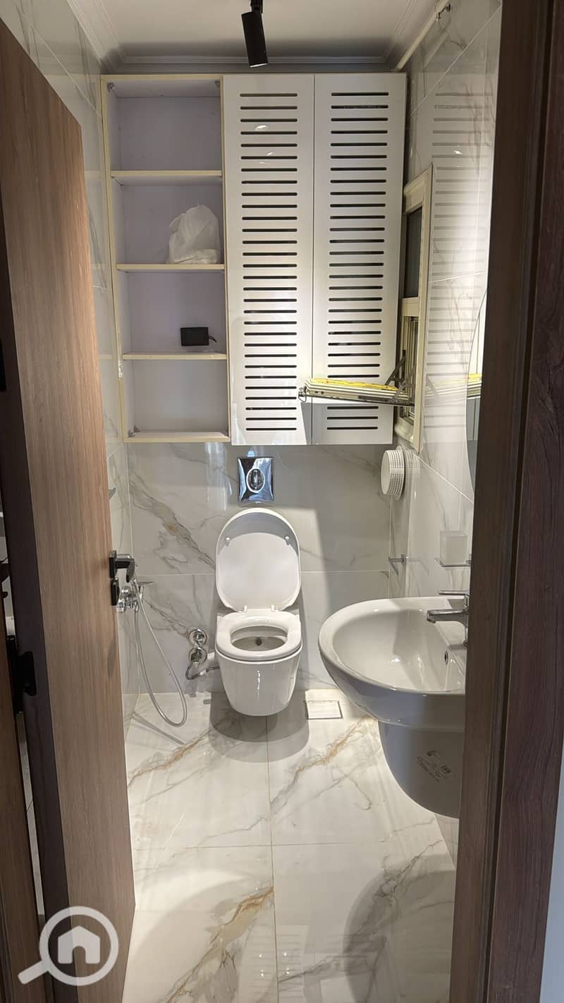 6 WhatsApp Image 2025-11-24 at 4.31. 20 PM (1). jpeg