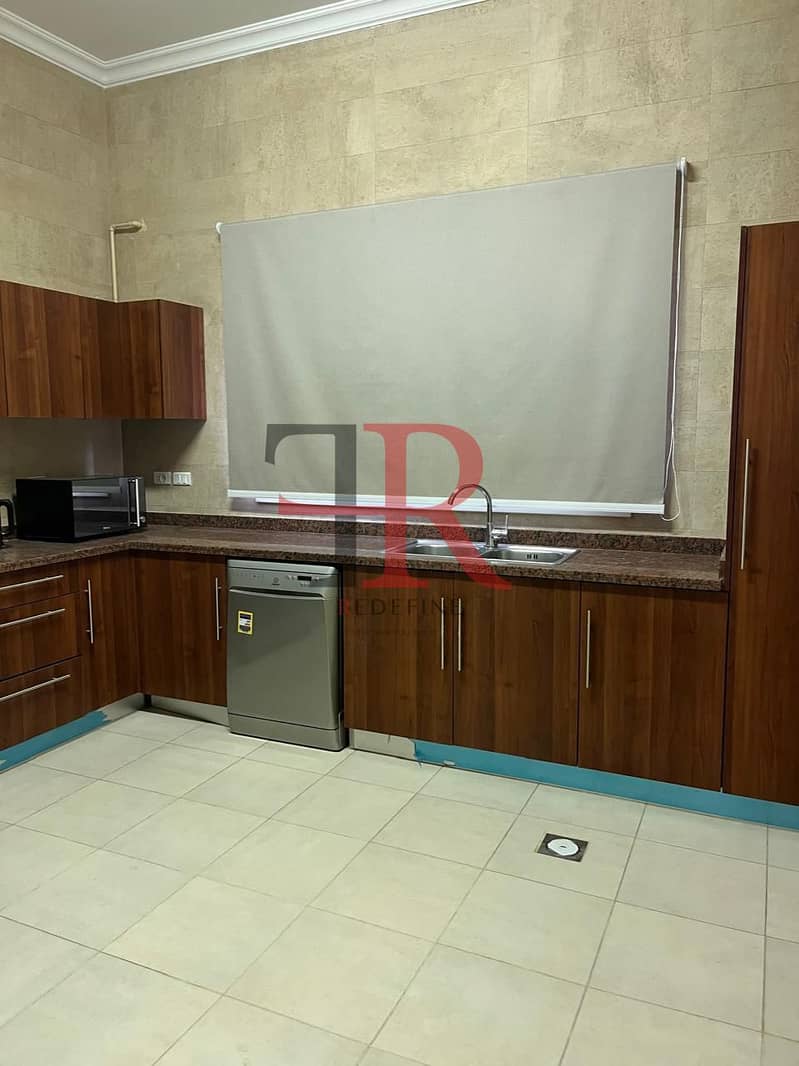 4 WhatsApp Image 2025-12-11 at 2.15. 52 AM (1). jpeg