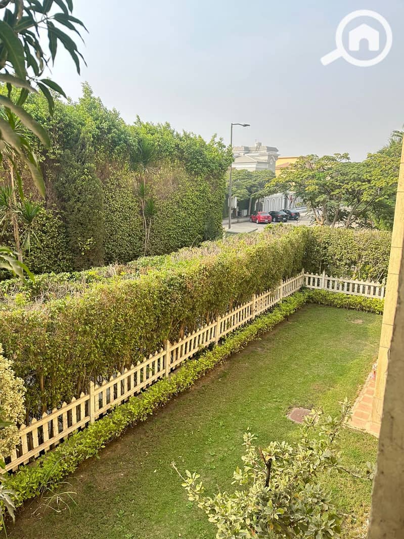 2 249c0660-d525-49aa-9f5b-2ac32965b027. jpg