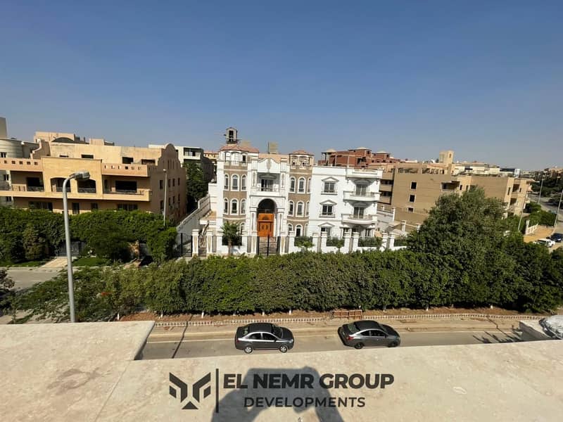 3 215fc4b6-dc2c-4371-9ecc-003736f71e37. jpg