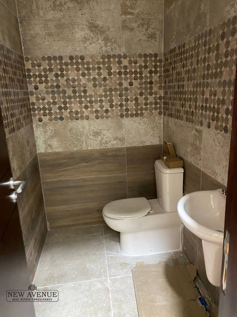 5 WhatsApp Image 2025-12-04 at 2.51. 40 PM (3). jpeg