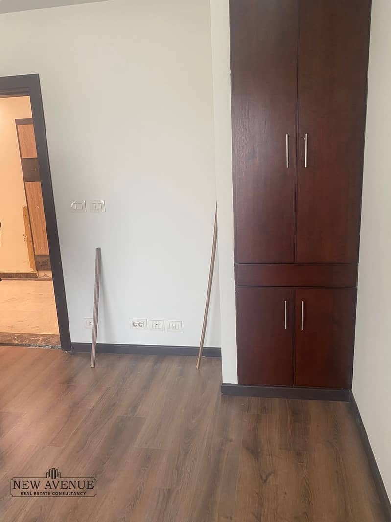 6 WhatsApp Image 2025-12-04 at 2.51. 40 PM (2). jpeg