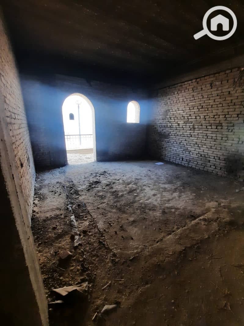 7 WhatsApp Image 2025-12-11 at 11.46. 46 (3). jpeg