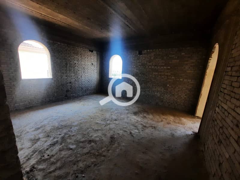 16 WhatsApp Image 2025-12-11 at 11.46. 44 (2). jpeg