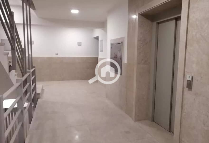 11 287754967_4866117473511744_3152332198521782214_n. jpg