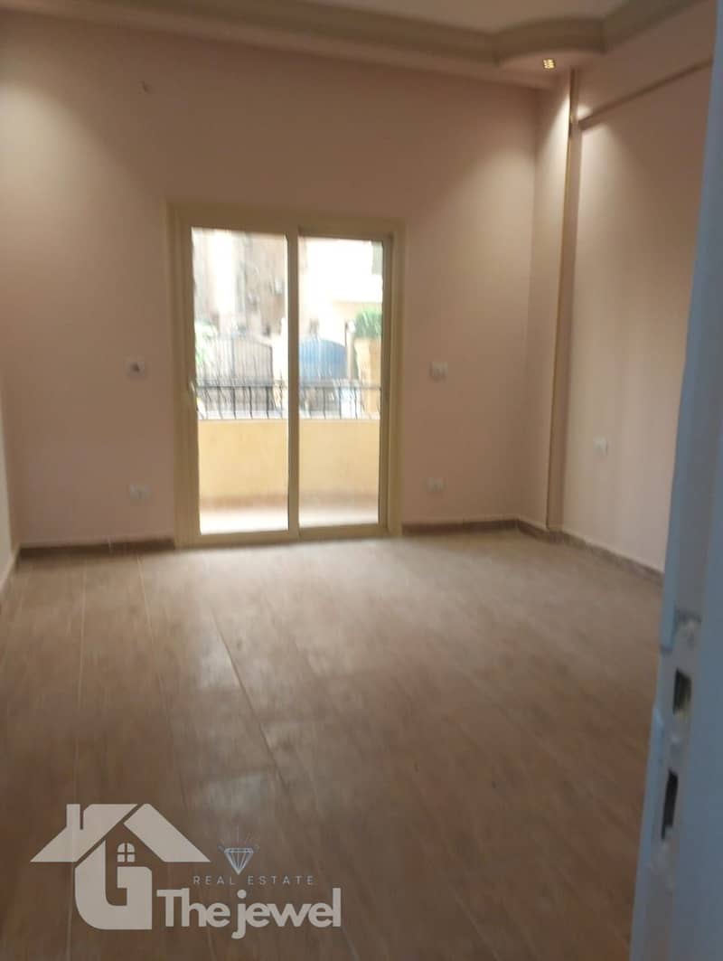 3 28c85677-bef4-4b7e-9f85-05794595dcea. jpg