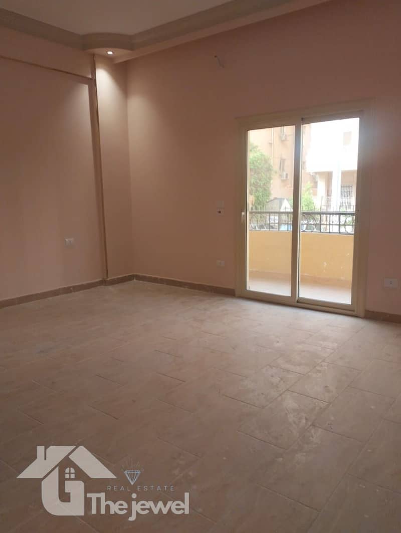 6 ef5f521f-02a6-498e-8fda-acef1de14b0c. jpg