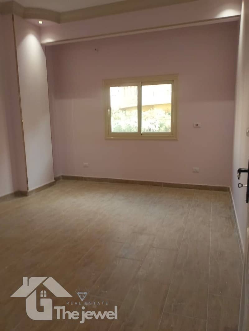 7 c70586f3-2e57-41ad-9621-a75ea4478745. jpg