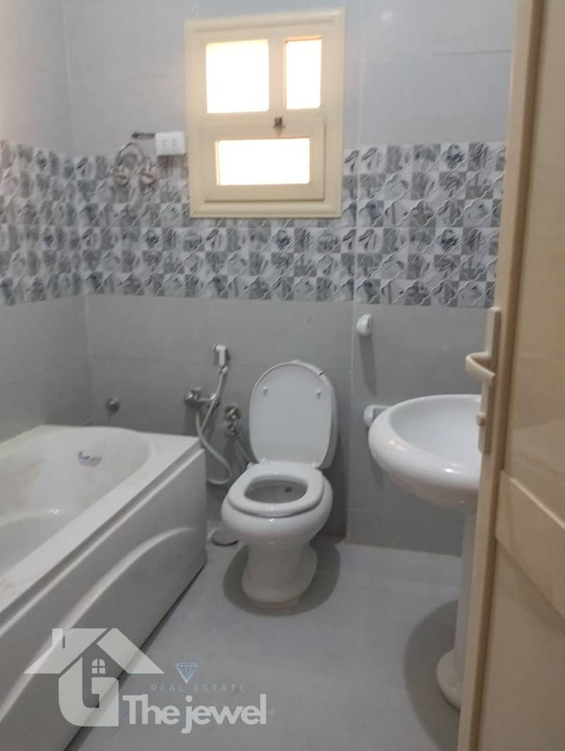 11 9c45e609-0827-45b2-ae8b-86c6b2f3af1e. jpg