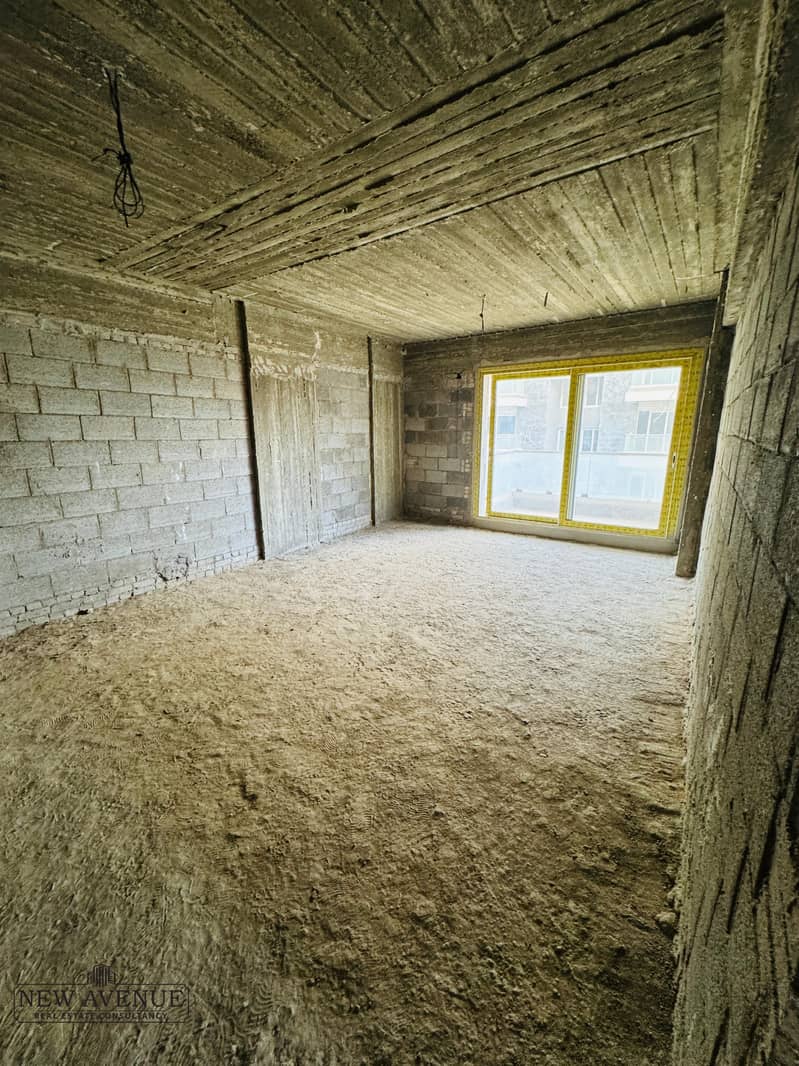 6 WhatsApp Image 2025-12-04 at 1.56. 01 PM (3). jpeg