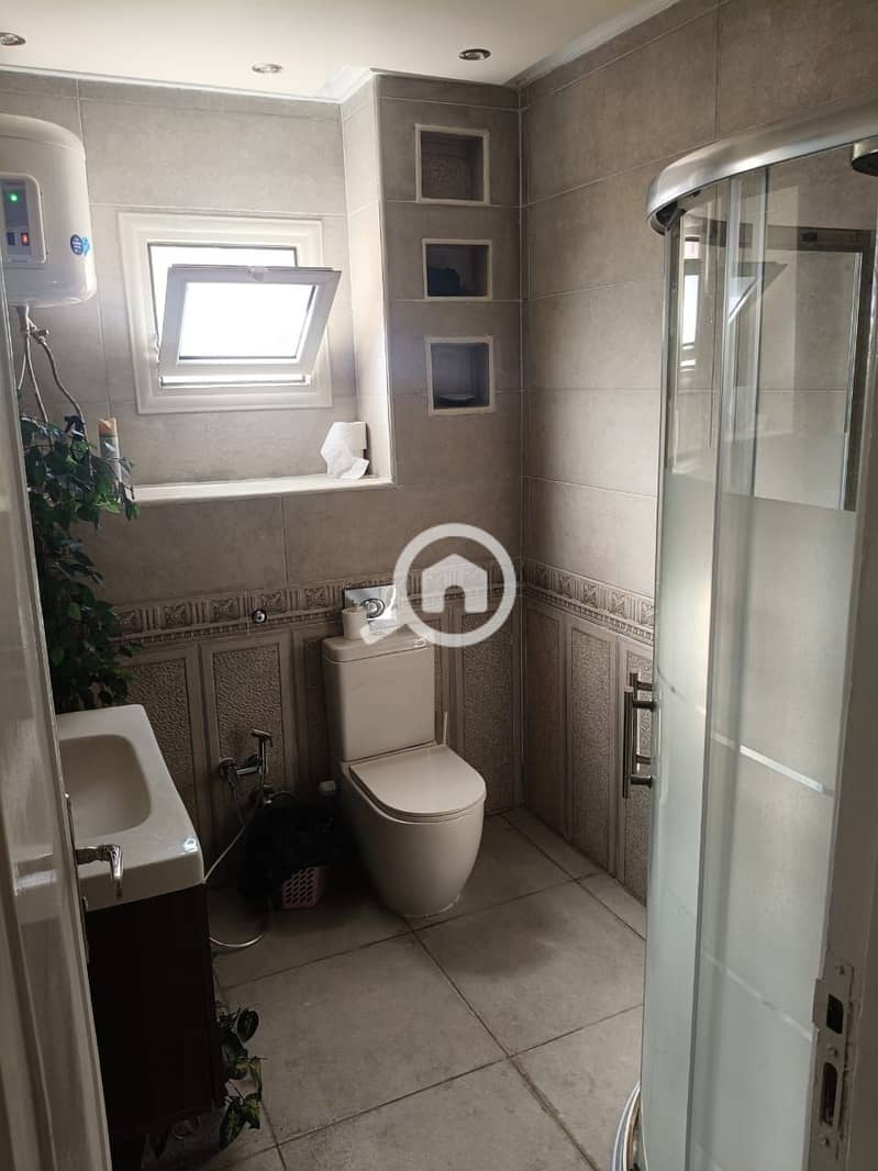 4 WhatsApp Image 2025-12-11 at 14.43. 11 (1). jpeg