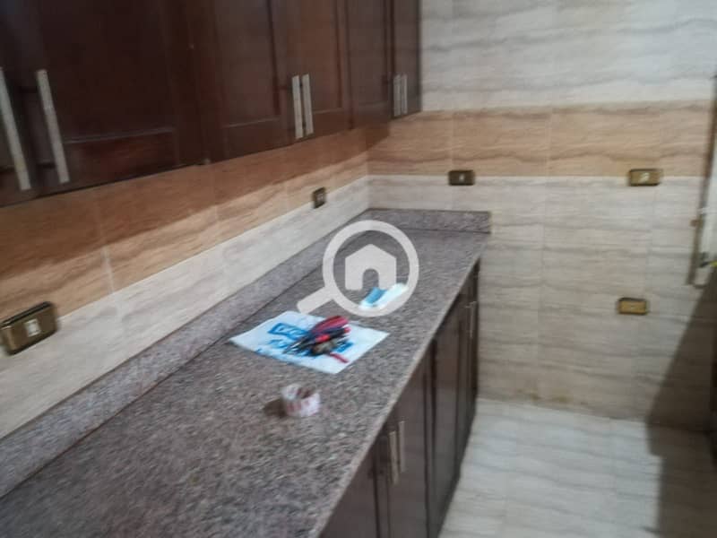 7 6c829304-61d8-4f04-bbe6-3391c6a435a5. jpg