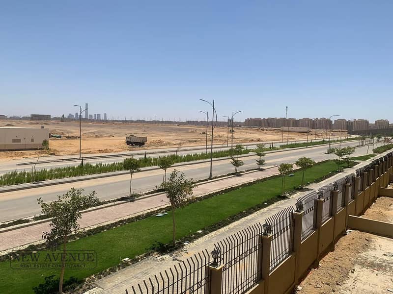 10 fba5b3ae-a093-438c-9ebf-77709ab3d3e4. jpeg