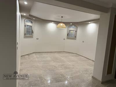 5 Bedroom Duplex for Sale in New Cairo, Cairo - WhatsApp Image 2025-12-04 at 10.03. 13 AM (3). jpeg 5 Bedroom Duplex for Sale in New Cairo, Cairo - WhatsApp Image 2025-12-04 at 10.03. 13 AM (3). jpeg