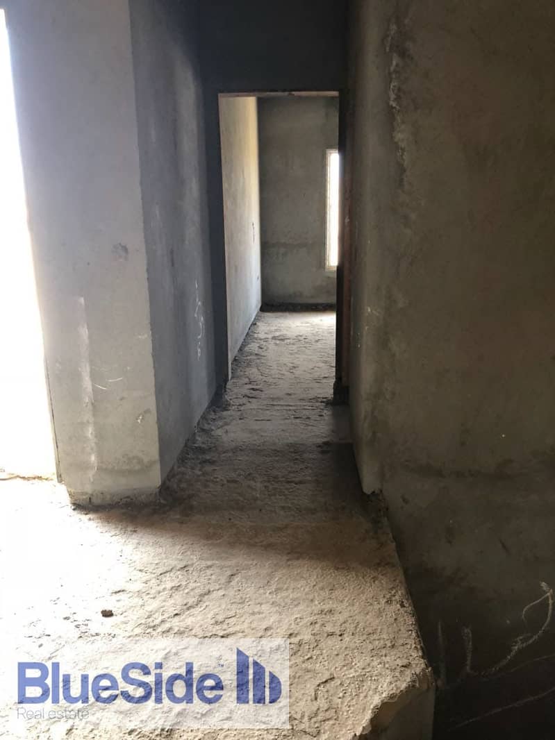 10 WhatsApp Image 2025-12-03 at 5.49. 43 PM (3). jpg