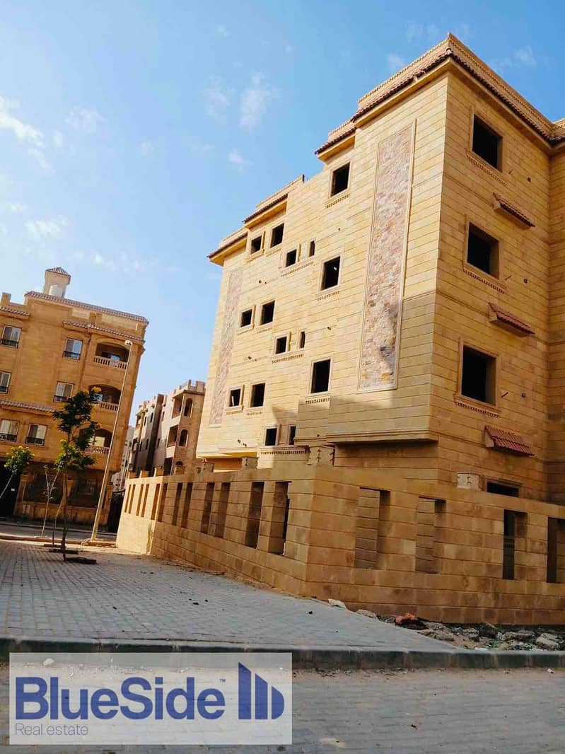 5 b78c897f-3fe6-463c-bec3-ab70bb7d631c. jpg