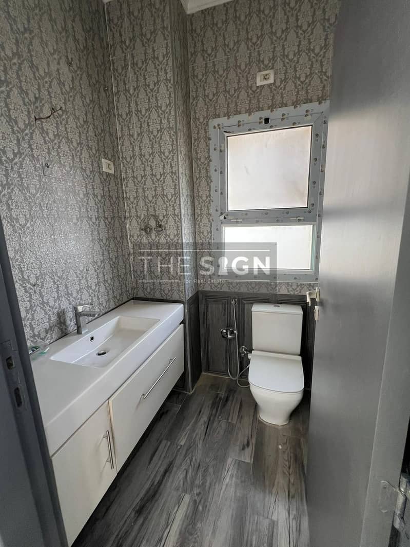 5 WhatsApp Image 2025-12-11 at 14.48. 28. jpeg