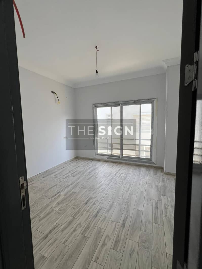 19 WhatsApp Image 2025-12-11 at 14.48. 44. jpeg