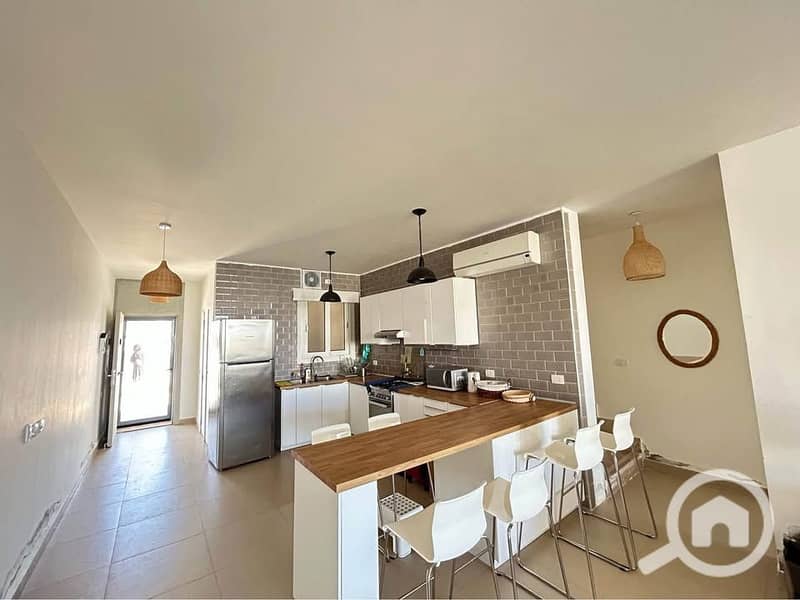 3 WhatsApp Image 2025-12-11 at 14.59. 48 (1). jpeg