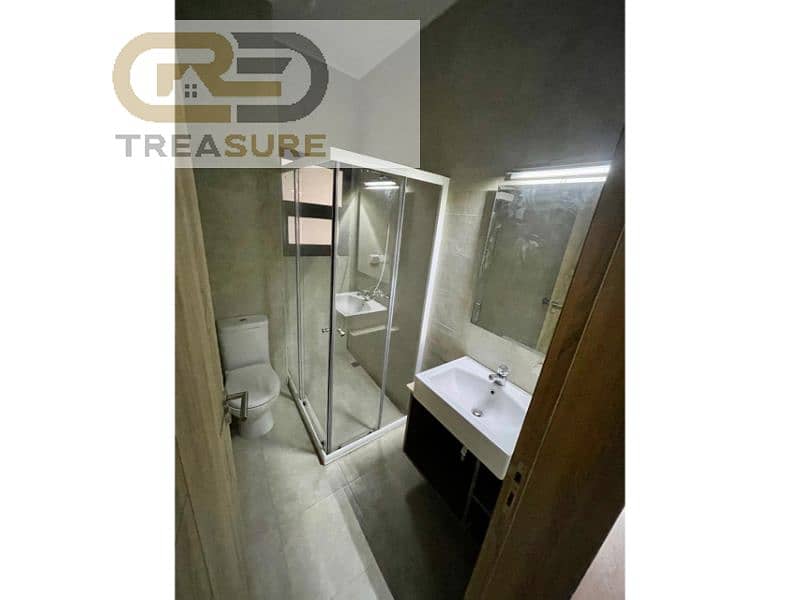 6 WhatsApp Image 2025-12-11 at 11.42. 41 AM (1). jpg