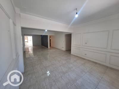 شقة 3 غرف نوم للايجار في شاطبي، الإسكندرية - WhatsApp Image 2025-06-22 at 2.45. 53 PM. jpeg