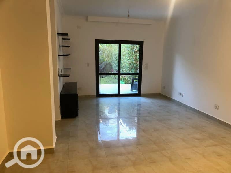 2 45f142ac-671b-444b-b0c2-232e2d3eaa9c. jpg