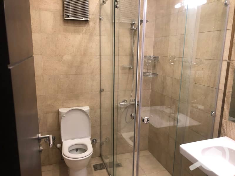 14 595b9dd6-7559-4154-9577-dcdbd65bcc3e. jpg